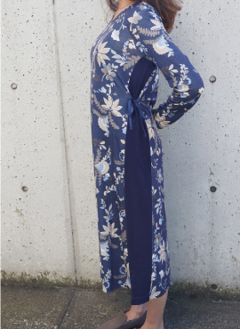 長袖ワンピース