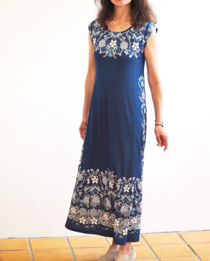 フレンチスリーブロングワンピース