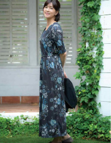 5分袖ロングワンピース