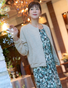 ジップアップブルゾン