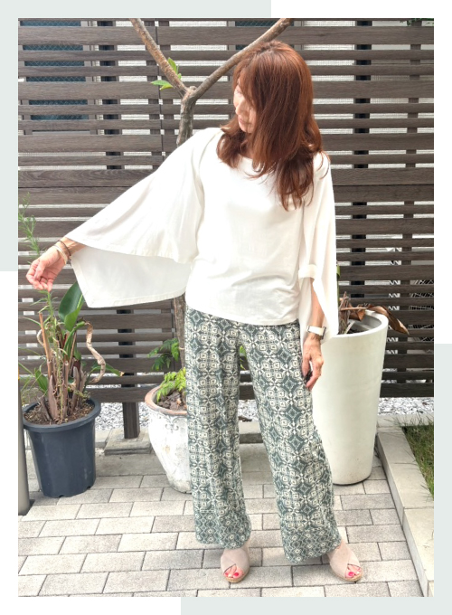 ショール一体型半袖Tシャツ×ワイドパンツ