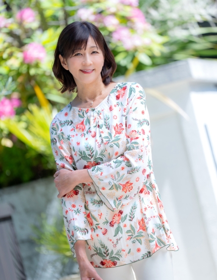 8分袖チュニックブラウス