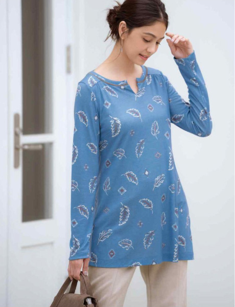 長袖チュニック  ¥17,380（税込）