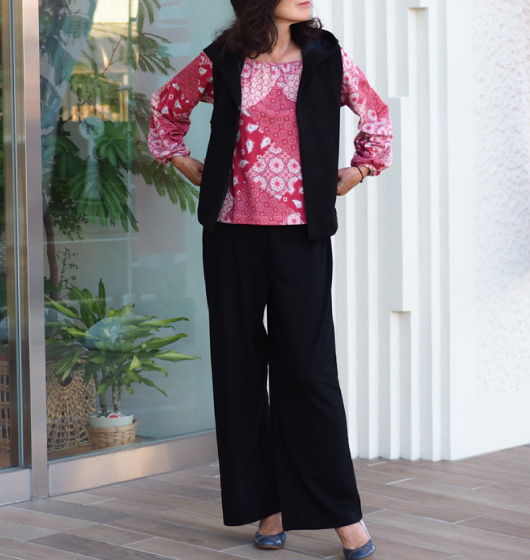 フード付ジレコーデ