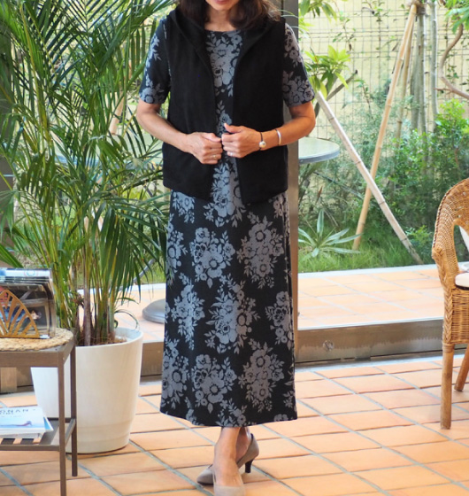 フード付ジレコーデ