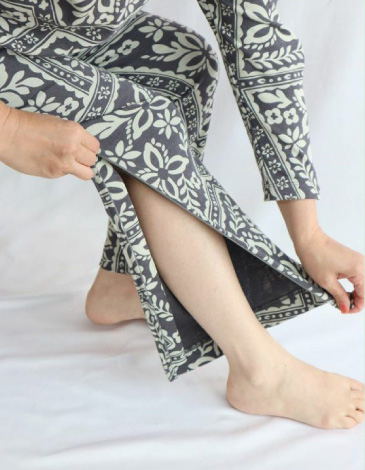 Care+　9分丈テーパードパンツ