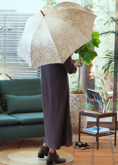 オリジナル⻑傘×8分袖ワンピース