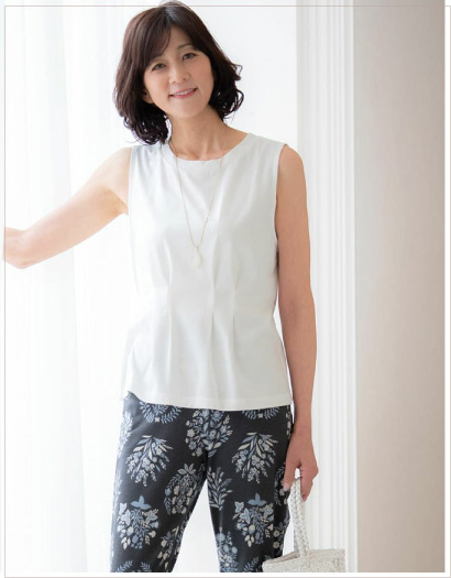 ノースリーブプルオーバー