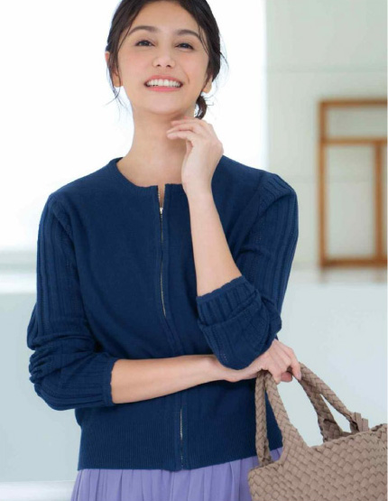 長袖ジップアップニットカーディガン