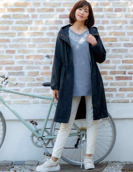 タイトスリムパンツ