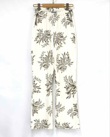 ブーツカットパンツ¥18,480