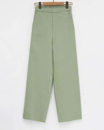 セミワイドパンツ¥23,980