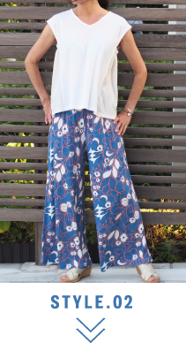 Style.02 Leaf Flower Pattern Pants
