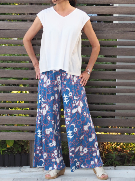 リーフフラワー花柄ワイドパンツ