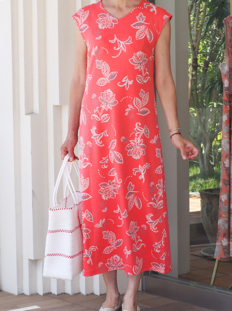 サマーリーフ柄ワンピース