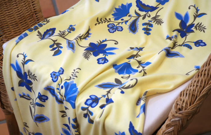 ⼈気のロングセラー素材スムース