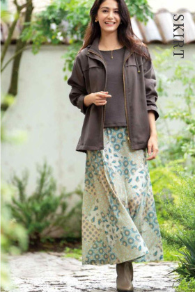 フレアロングスカート20,680円