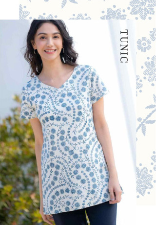 半袖チュニック　15,180円 (税込)