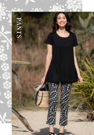 スリット入9分丈パンツ 16,280円 (税込)