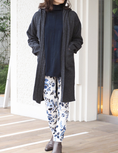 カーディガン×ニットチュニック×パンツ