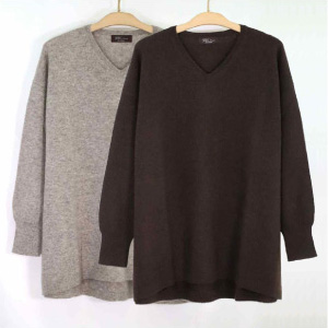 ヤクウールニットチュニック ¥27,500