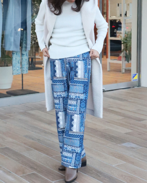 ロングジレ×パッチワーク柄ワイドパンツ