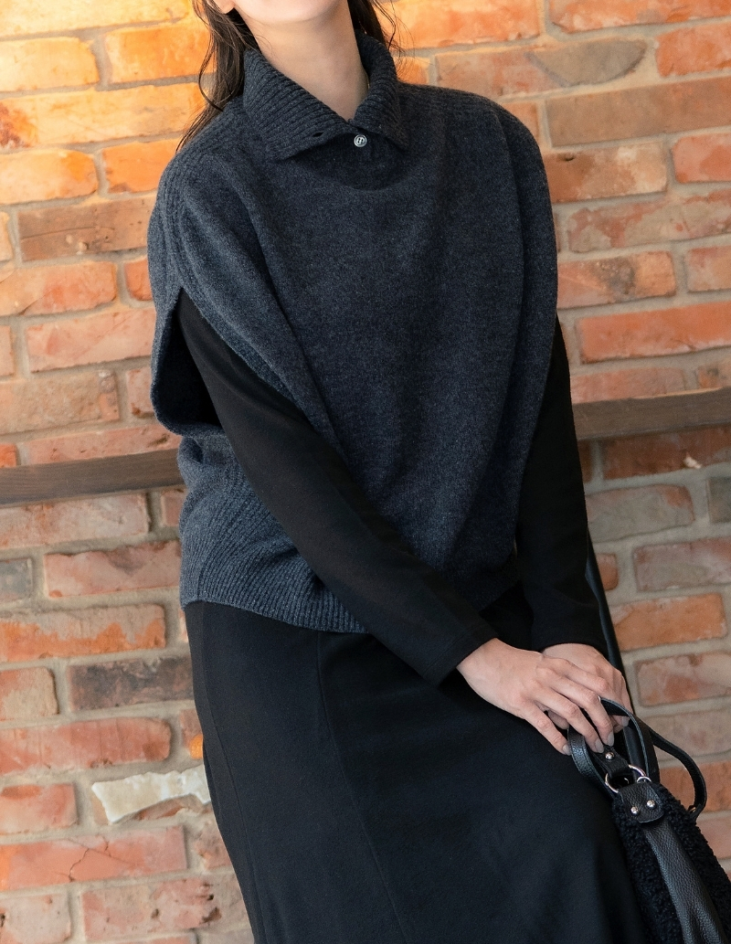 メリノウールニットベスト