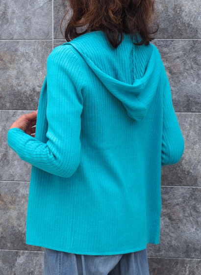 ジップアップ長袖ニットパーカー