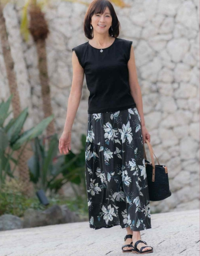 フレアロングスカート