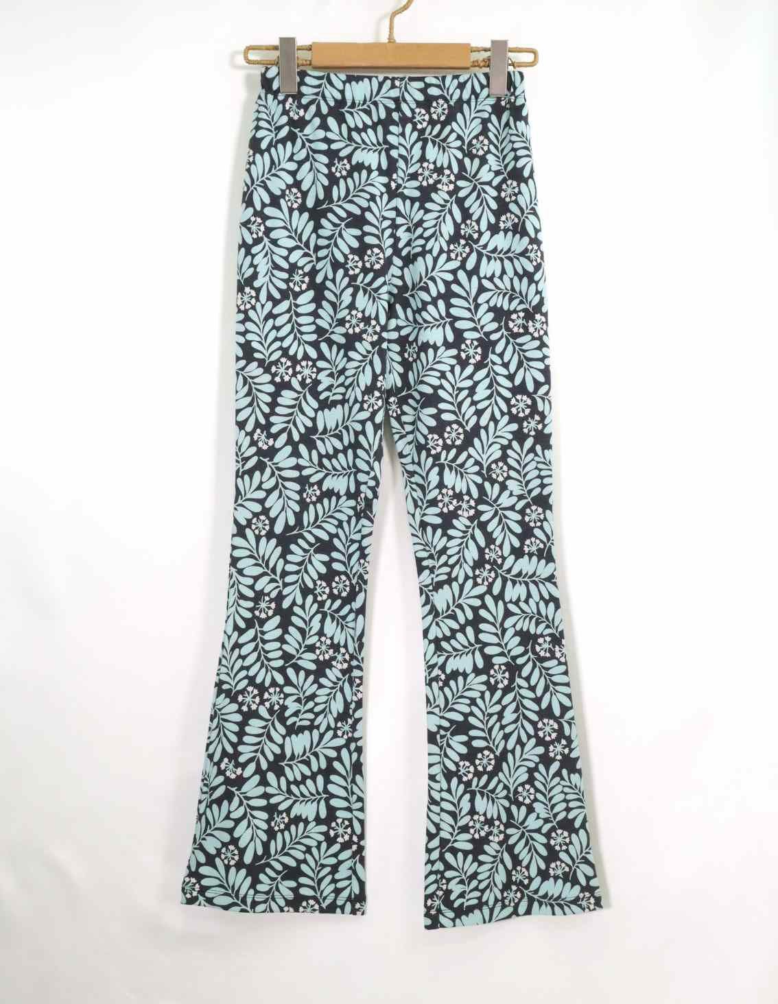 ブーツカットパンツ | 最新夏コレクション | 40代からのレディース