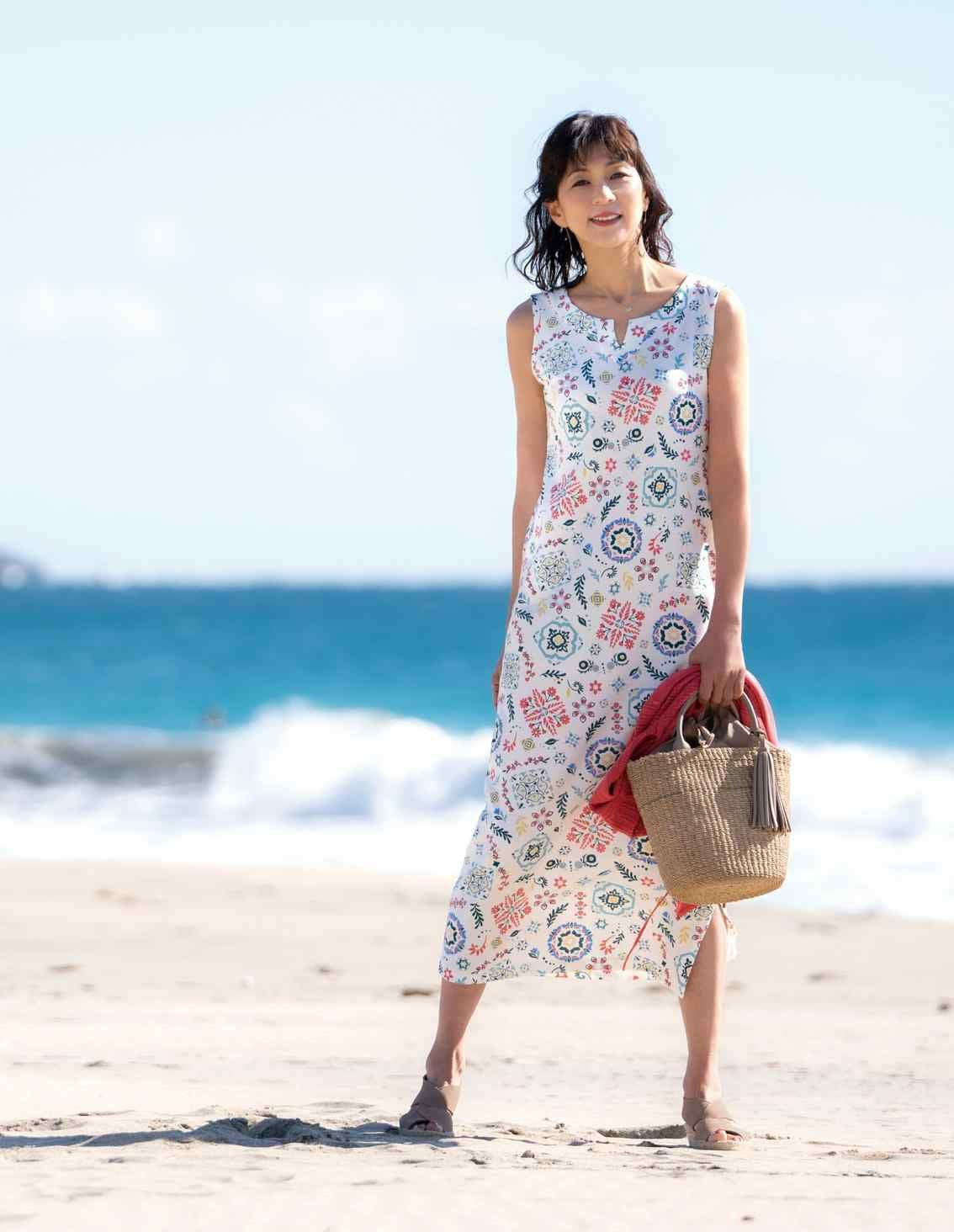 スリット入ノースリーブロングワンピース | 最新夏コレクション | 40代