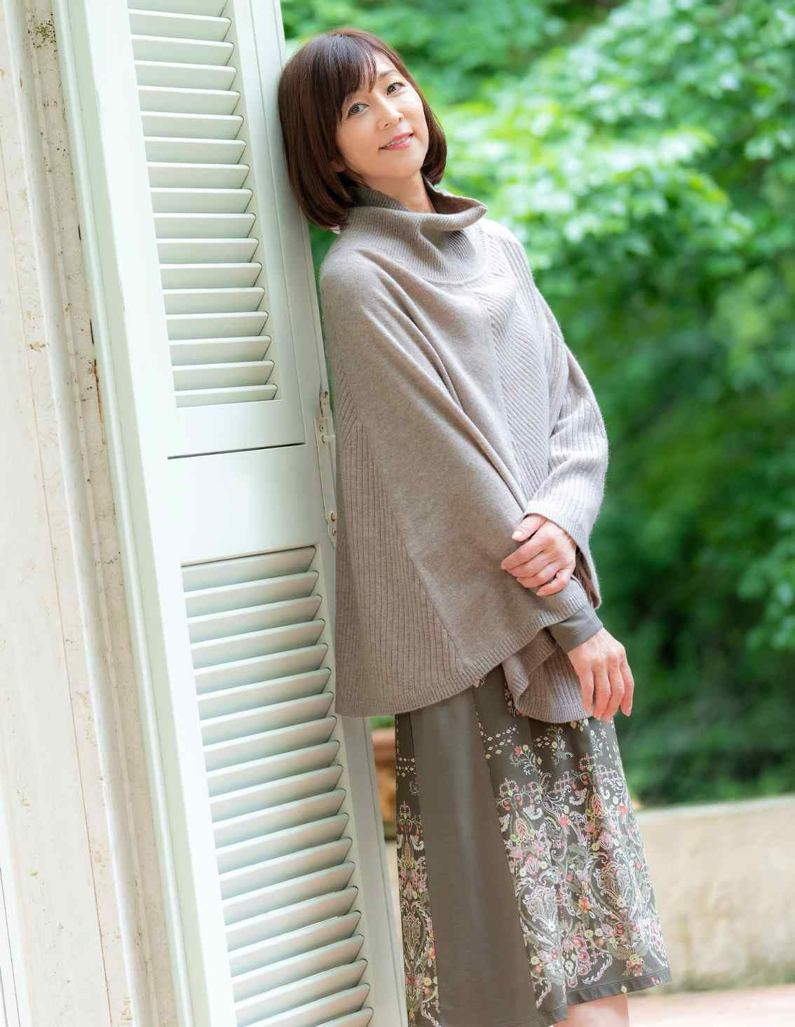 カシミヤニットポンチョ | SPORTIFF 公式通販サイト[スポーティフ