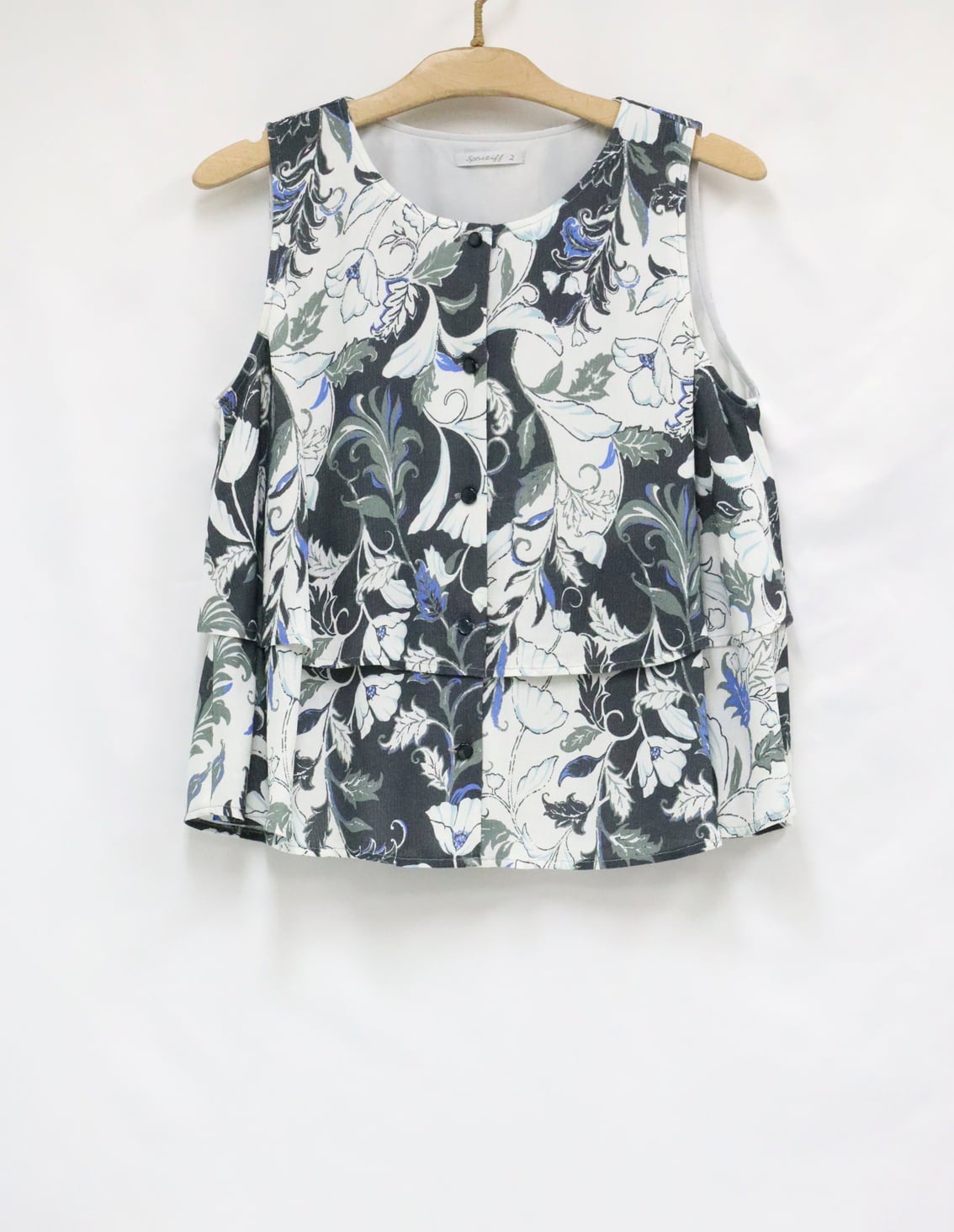 新品☆スポーティフ　ノースリーブブラウス　黒☆ GIRL DRESS FOR NOW ブラウス レディース トップス 1枚で決まる
